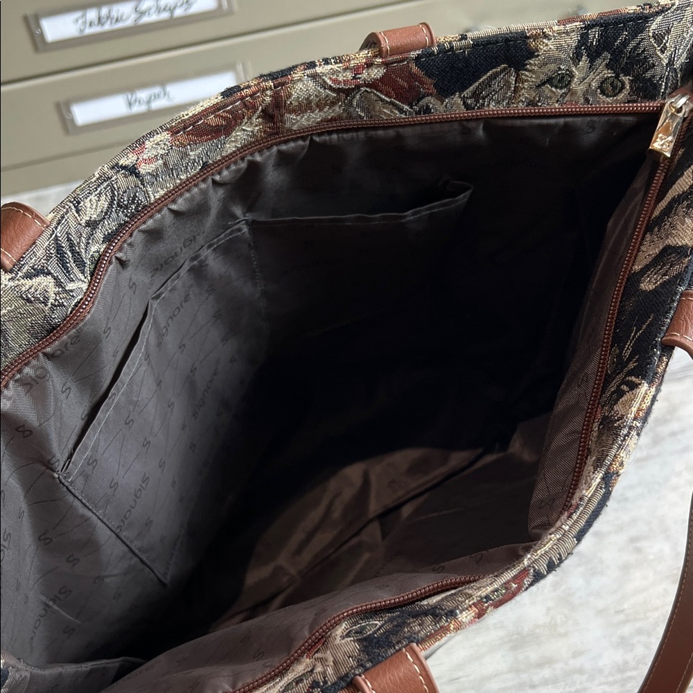 Cat Tapestry Zippered Tote Bag - Picture 5 of 7